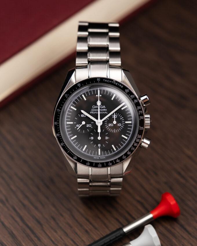 Omega Speedmaster Professional
